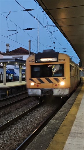 NORTERAIL | Lili CP 2263 on the IR train, getting off right at the 📍Rio Tinto📍 station. @cp_comboiosdeportugal @railcolor | Instagram