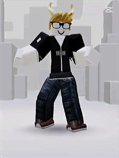 más de 600 😎👍 #robloxshorts #edit #roblox