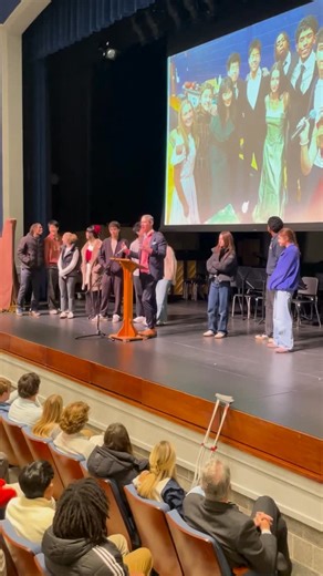 Mr. Curran and the @blair_scc pulled through at School Meeting today with the announcement of a HEAD’S HOLIDAY tomorrow. Enjoy, Bucs! 💙 | Blair Academy
