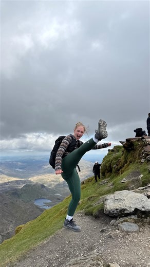 I never see you in the club? And? I never see you in the mountains. One of us is clearly winning… 🥾⛰️⛺️ #WildCamping #SoloCamping #outdoors #choosenature #natureovernoise | Katie Roams