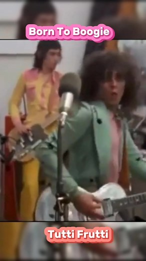 Marc Bolan & T.Rex with Elton John And Ringo Starr - Tutti Frutti - Marc Bolan, Ringo Starr y Elton John cubriendo Tutti Frutti de Little Richard en el sótano de Apple Studios en 1972 para la película 'Born To Boogie' | Nicky Como
