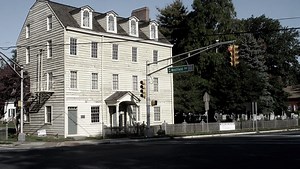 SyFy’s ‘Ghost Hunters’ raising funds to restore historical location