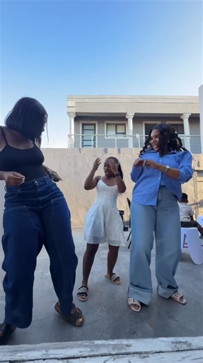 Luphumzo Mondie on Instagram: "To the year that taught me the importance of trusting God’s plan, being still, and remaining faithful to the Lord—thank you. I am grateful for the lessons I learned, the opportunities I received, and the grace and mercy that carried me through it all. May the new year bring peace, love, and success in many beautiful forms. #2025recap #explorepage #fyp #becomingaprprincess #content"