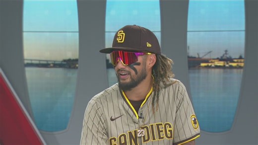 Fernando Tatis, Jr. look-alike joins FOX 5's morning show