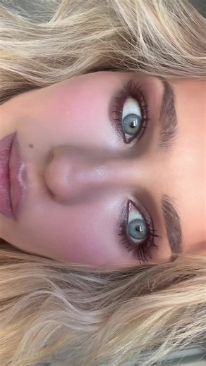 if you wanna finally understand placement for hooded eyes once and for all, my full breakdown is in my bio ✨ also it’s 50% off rn 🫶 #hoodedeyes #shapebeforeshadebyinga