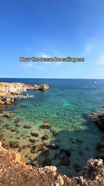 I hear the call #traveltok #travellife #italy #vacation