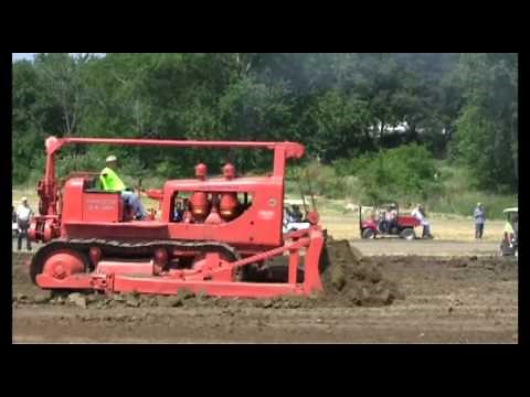 Restoring One of the World's Largest Dozers: 1950 HD19 Allis Chalmers