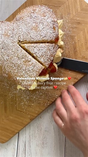My gluten & dairy free valentines Victoria sponge😍❤️🍰 made using my classic Victoria sponge recipe, in these cute heart shape cake moulds. The cake is so soft and fluffy (you really wouldn’t know it’s gluten free!) sandwiched together with buttercream and strawberry jam. Find the recipe below😊 For the sponge 225 g caster sugar 225 g dairy free butter (I use the Stork baking block) 4 medium eggs 1 teaspoon vanilla extract 225 g gluten free self raising flour 1/2 teaspoon baking powder 1/4 teas
