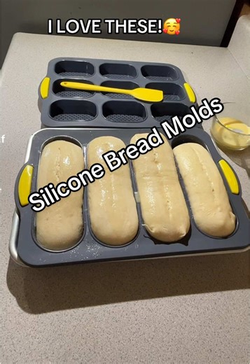 Addicted to Silicone Bread Molds for Daily Baking