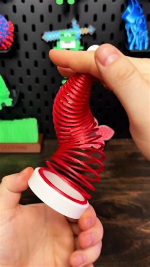3dToyLab on Instagram: "3D Printed Slinky Santa Hat Christmas Fidget I 3D printed this slinky Santa hat a fun and festive Christmas fidget with smooth springy motion. In the video you can see the timelapse of the print and a playful demo as it stretches and bounces bringing cozy New Year and holiday vibes straight to the screen. Support the channel ☕️ https://ko-fi.com/3dtoylab https://makerworld.com/ru/models/900333-slinky-santa-hat#profileId-859207 #3DPrint #Christmas #NewYearVibes #HolidayFid