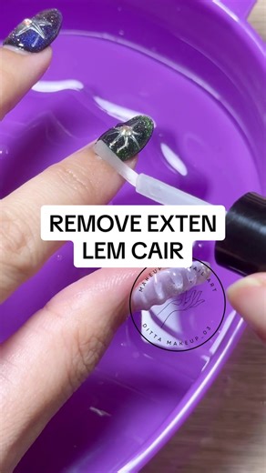 How to Remove Nail Extensions at Home