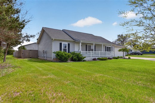 2545 Wolf Lake Rd, Grass Lake, MI 49240 - MLS 26021177 - Coldwell Banker