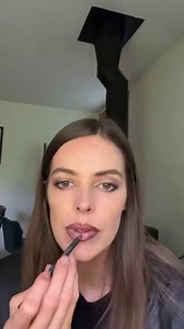 13 reactions · 5 comments | Get ready with Robyn Lawley as she preps...