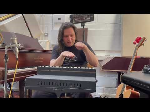 Clavioline Demonstration Analog Monosynth