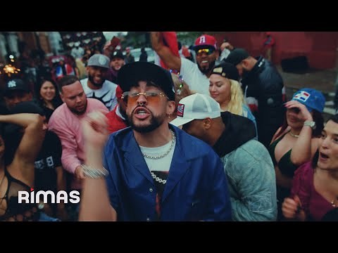 Bad Bunny - Tití Me Preguntó (Official Video) | Un Verano Sin Ti