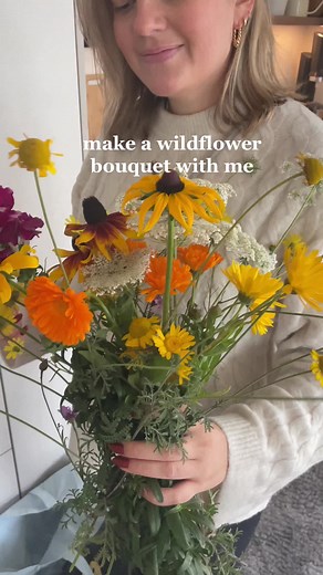 Wildflower Bouquet Tutorial: DIY Flower Arrangement