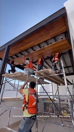 Plafones de madera natural y techos de terrazas artesanales