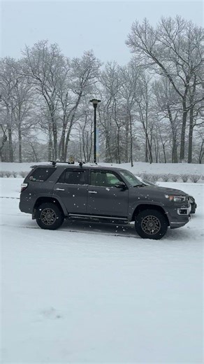 Toyota 4-Runners are Great in The Snow!