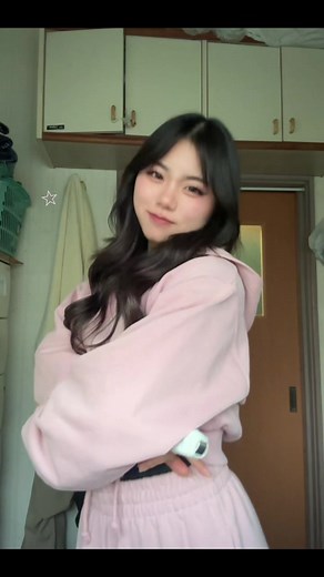 かわいいピンクのセットアップコーデ