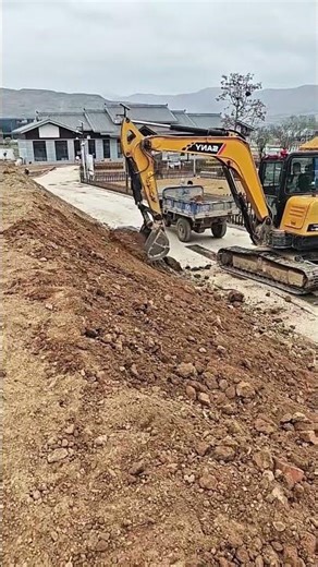 SANY Excavator: Earthmoving in Action! #shorts