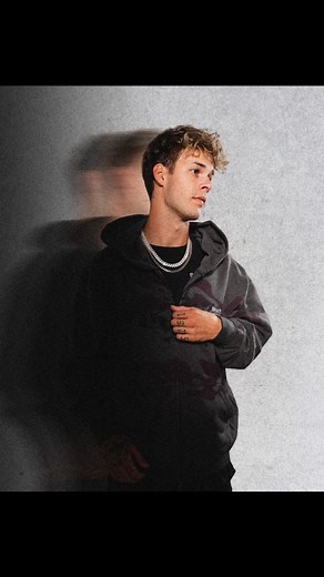 JAXXON on Instagram: "Today we welcome a rising superstar to the JAXXON team: professional motocross rider and world champion @jettson18 - After exciting wins in Las Vegas and recently winning with fellow JAXXON Athlete and his brother @hunterlawrence , @jettson18 was eager to show off his @jaxxon Iced Out Cuban Link Chain, fitting for a champion like himself. #JAXXON"