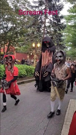 ScreamFest Canobie Lake Park #Halloween #spooky #fun