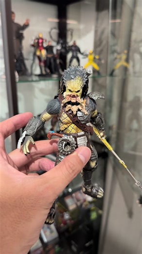 The G.O.A.T. Wolf Predator S.H. MonsterArts: Predator Wolf from AvP Requiem, another rare find. #predator #shmonsterarts #yautja #wolf #alien