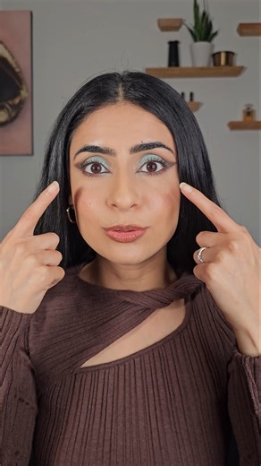 Aqua shimmer eyeshadow tutorial