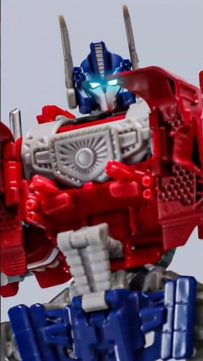 Transformers Combiners War Optimus Prime transformation #transformers