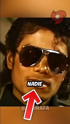 MICHAEL JACKSON SE CAMBIO SU EDAD