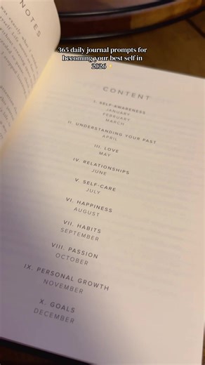 365 Daily Journal Prompts for Becoming Your Best Self