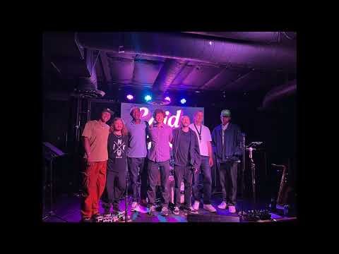 LAID BACK | LIVE G-FUNK (PITCH IN ON A PARTY/ LETS GET DOWN) AUDIO ONLY