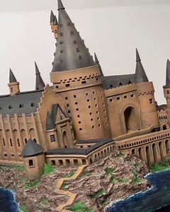 108K views · 3.4K reactions | This Hogwarts cake might be the world's most delicious school of witchcraft and wizardry  See more from this creator here The BakeKing and on Instagram @/the_bakeking | Harry Potter | Facebook