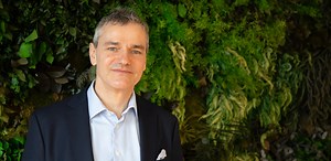 Mit KI ESG- und Reputationsrisiken prüfen - Swisscom B2B Mag