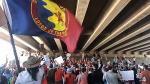 #Repost @indigenousrising ・・・ Yesterday, over 400 protectors shut down the entrance to the proposed #ConcentrationCamp at Ft. Sill in Lawton, O.K. For twenty years in the late 1800s Ft. Sill imprisoned over 300 of our Apace relatives. Geronimo died here. Led by Indigenous peoples from across Turtle Island regardless of so- called “borders” we made a strong statement- Indigenous people won’t allow our relatives crossing the so-called “border” to suffer the same atrocities from our history in conc