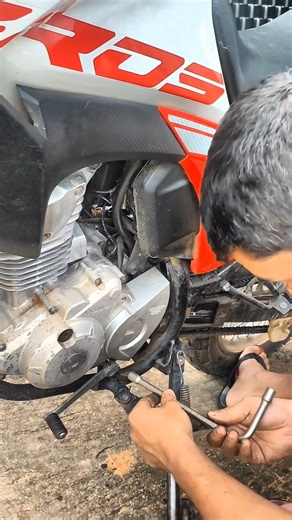 5.2M views · 50K reactions | Cómo aumentar la potencia de tu moto y reducir el consumo de combustible | Vai dar certo | Facebook