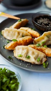 Savor your summer with Ling Ling Potstickers, a quick, easy and (most importantly) delicious snack. The best way to fight off those end-of-summer blues. | Ling Ling Asian Kitchen