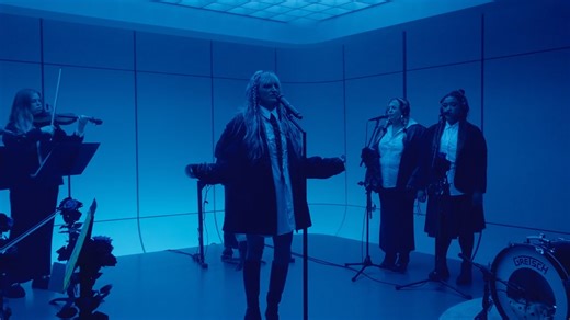 8.1K views · 35 reactions | Royal & the Serpent pleads for her muse to not let go in a live performance of "Wasteland" off the Arcane season 2 soundtrack. ⠀⠀⠀⠀⠀⠀⠀⠀⠀ ▶️ https://vevo.visitlink.me/Nkc6uJ | Vevo | Facebook