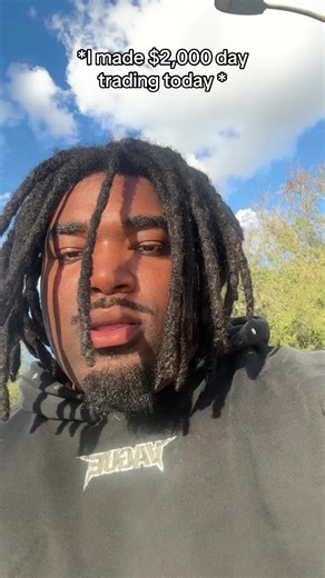 #greenscreen link in bio 4 free chat 📈