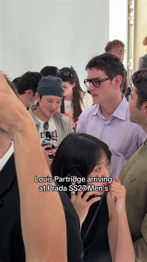 Louis Partridge arrives at Prada SS27 Men’s show in Milan
