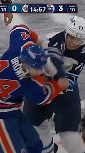 #EDM • Josh BROWN 🆚 Tyrel BAUER • #WPG 2025 SEP 26 • #HFupdate Preseason fights are posted as footage is available #LetsGoOilers #NHLJets | hockeyfights.com