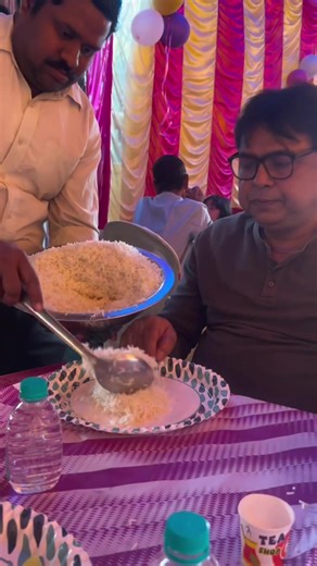 52🎥 I'm making a parody of the ending of the movie Transformers. I worship director Michael Bay.