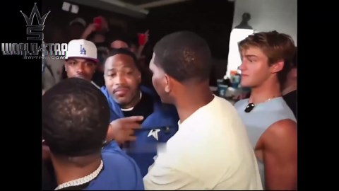 Adrien Broner Crashes Out And Squares Up With Deen The Great After The Streamer Tried To Take His Drink Away!