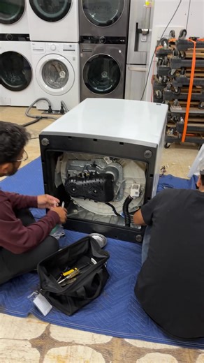 8K views · 162 reactions | Top Load Washers Torn Down #fredsapplianceacademy #appliancetechnician #tradeschool #appliancerepairtraining #washers #laundry #fixit | Fred's Appliance Academy | Facebook