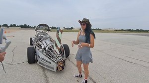 PART 1 Liz Leggett Photography SHOWS US THE Iron Dinosaur Racing | JUNKCAR WILLY