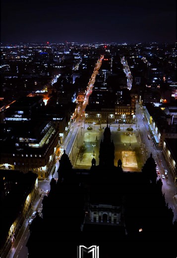 Exploring Glasgow City: A Tranquil Morning in George Square