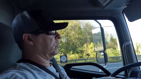 Catering Van Tow Showdown! $500 Drop Fee Sparks Tension