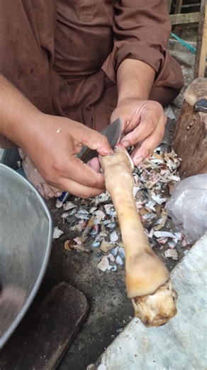 Mutton Paya Cleaning Method 🐐🔪 #mutton #meat #shorts #viral #qurbani #bakraeid #trending #cutting