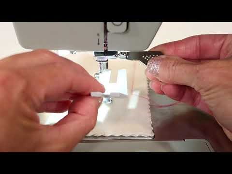 Singer Heavy Duty 4452 16 How to Change a Needle