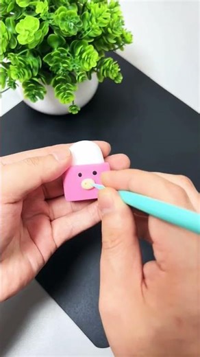 Let's make a cute little eraser out of clay! Come and try it with us! #Crafts #ClayCrafts #DIYCrafts